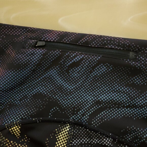 Athleta Lightning Swirl Reflective 7/8 Tight High-Rise in Supersonic Size LT - Picture 12 of 16